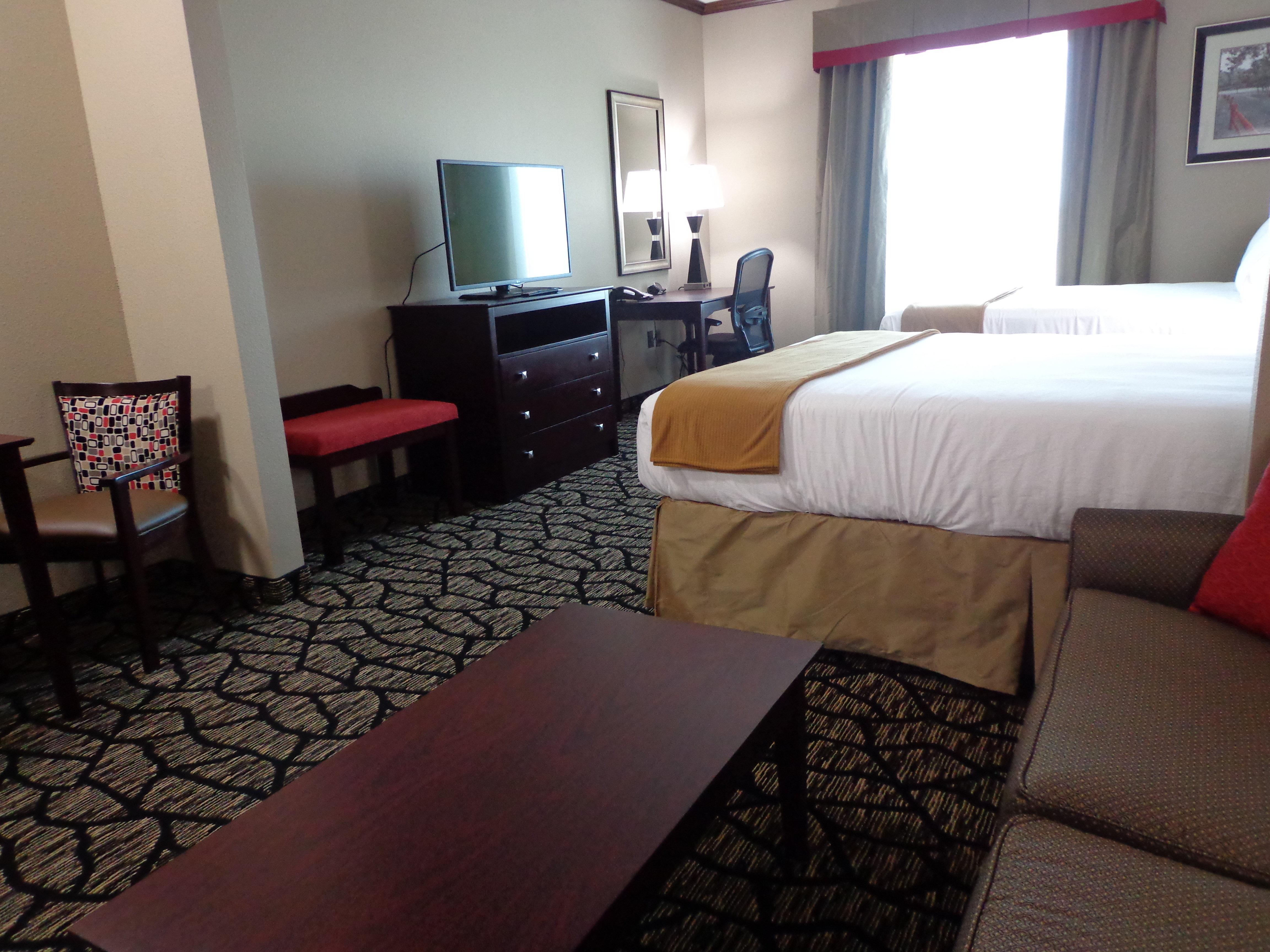 Holiday Inn Express And Suites Lubbock South By Ihg Exterior foto